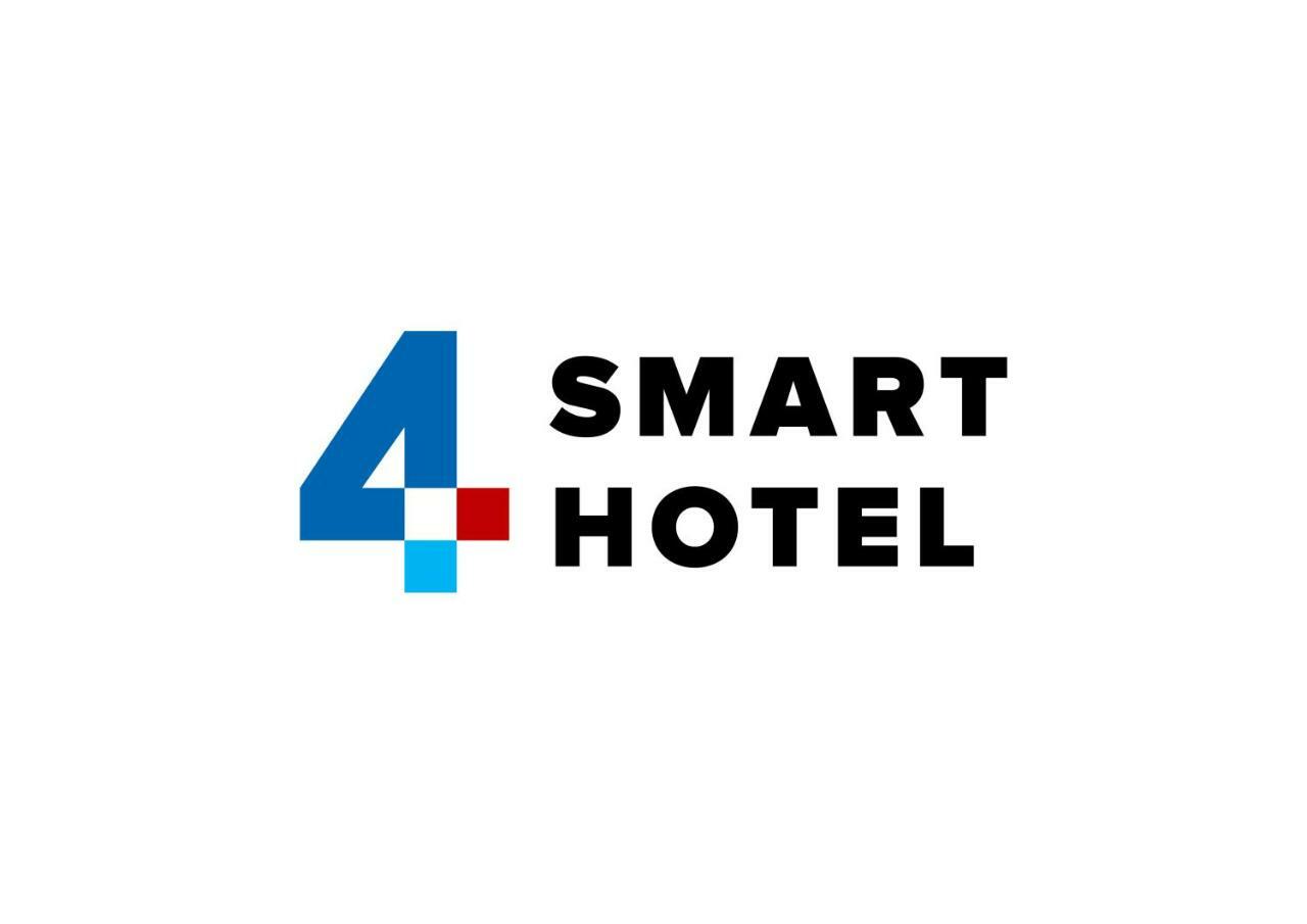 4 Smart Hotel Όλομουτς Εξωτερικό φωτογραφία